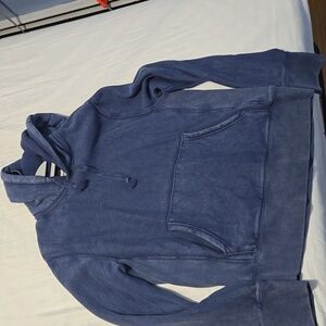 Todd Synder X Champion hoodie sweatshirt, size mens medium.  Blue color